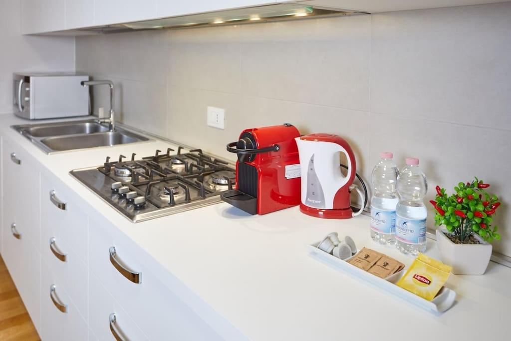 Center Aviano Comfort Suite Free Parking Wifi المظهر الخارجي الصورة