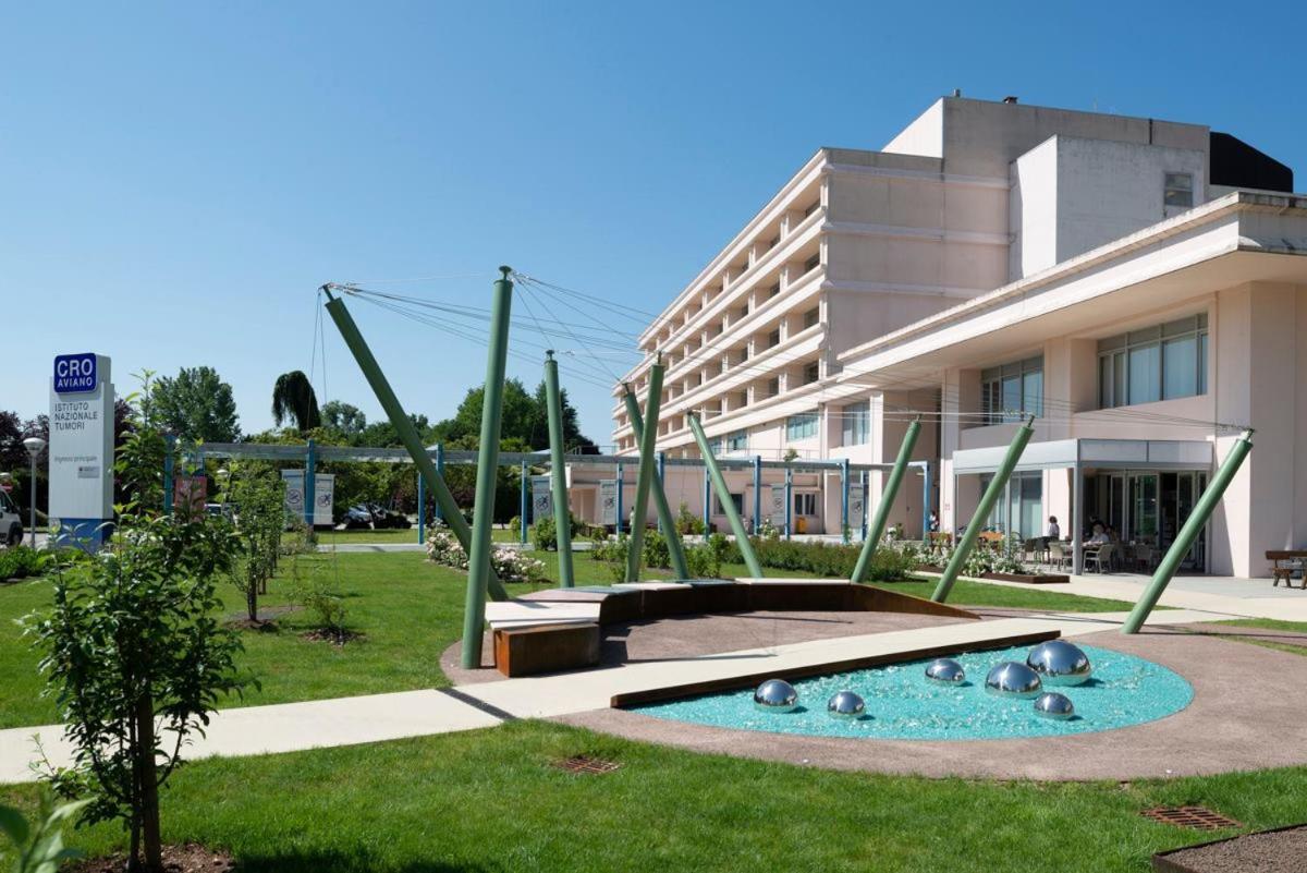Center Aviano Comfort Suite Free Parking Wifi المظهر الخارجي الصورة